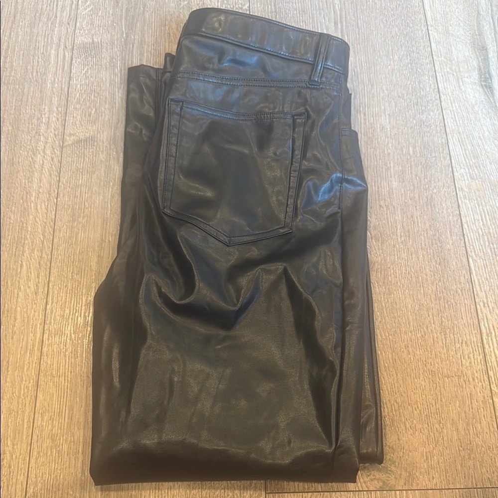 Abercrombie & Fitch Black High-Rise Skinny Pants